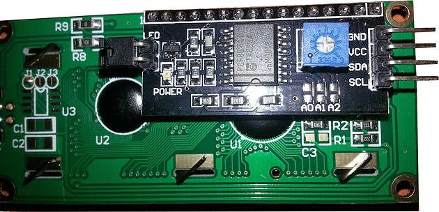 Módulo LCD de caracteres 1602 16×2 serie I2C